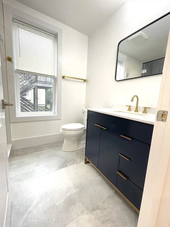 3 bed, 2 bath apartment for rent at 16 Delle Ave Unit 2, Mission Hill — photo 6 of 14