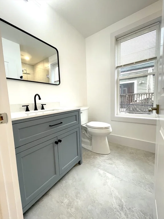 3 bed, 2 bath apartment for rent at 16 Delle Ave Unit 3, Mission Hill — photo 6 of 19