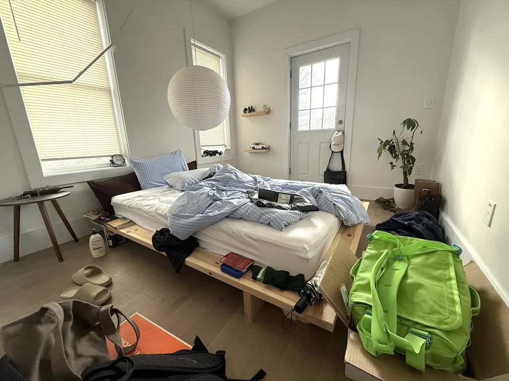 3 bed, 2 bath apartment for rent at 16 Delle Ave Unit 3, Mission Hill — photo 12 of 19