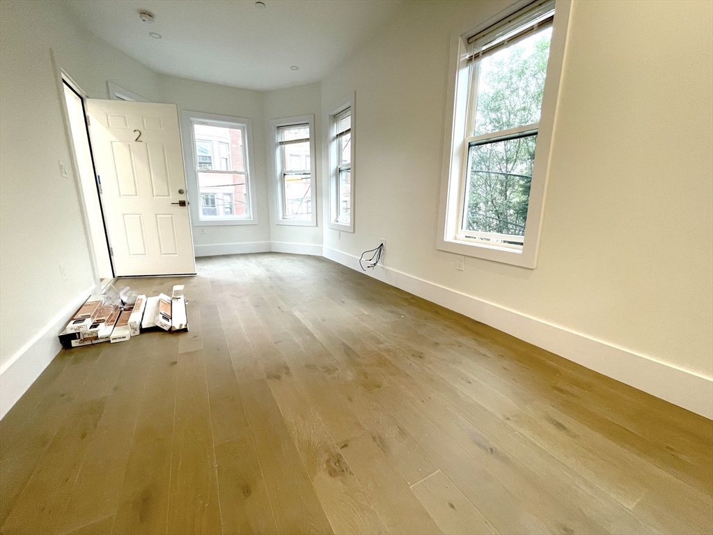 3 bed, 2 bath apartment for rent at 16 Delle Ave Unit B, Mission Hill — photo 3 of 17
