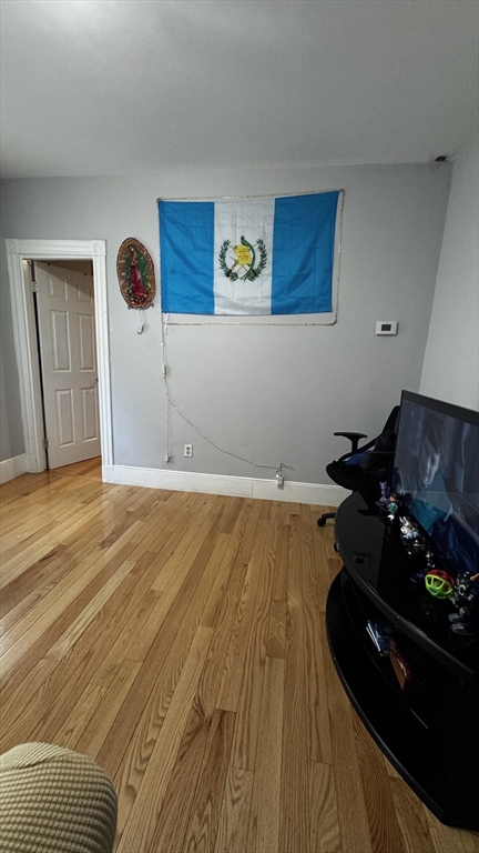 2 bed, 1 bath apartment for rent at 16 Dexter Unit 2, Medford — photo 6 of 9