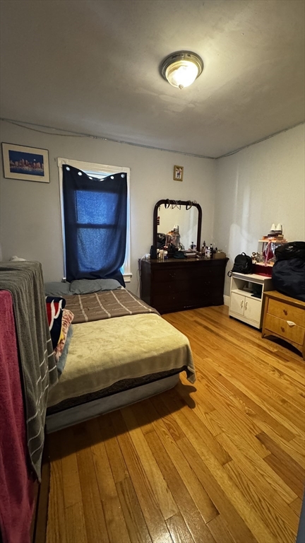 2 bed, 1 bath apartment for rent at 16 Dexter Unit 2, Medford — photo 7 of 9
