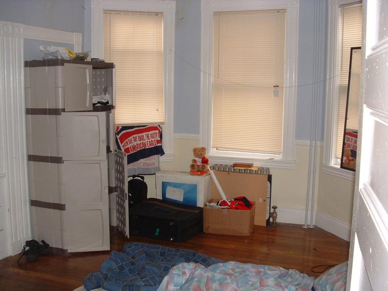 4 bed, 2 bath apartment for rent at 16 Dighton St Unit 1, Brighton — photo 3 of 19