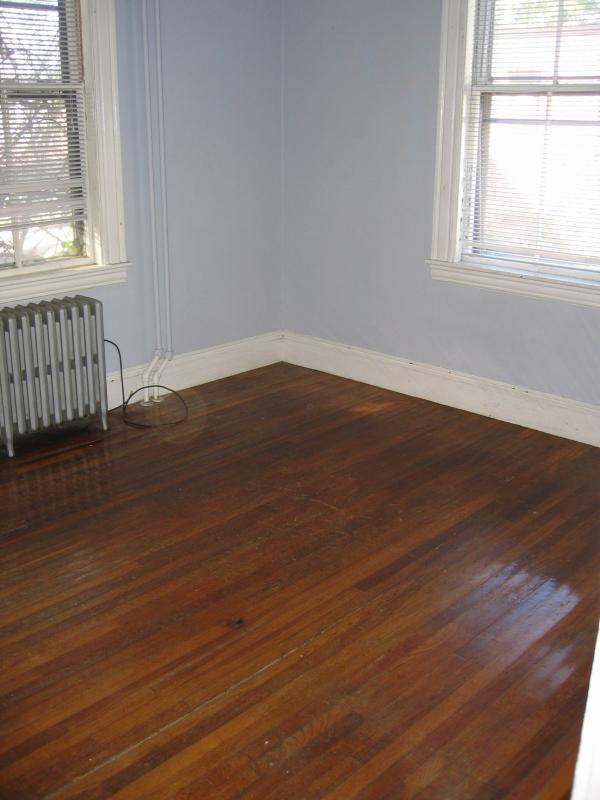 4 bed, 2 bath apartment for rent at 16 Dighton St Unit 1, Brighton — photo 18 of 19