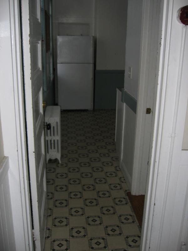 4 bed, 2 bath apartment for rent at 16 Dighton St Unit 1, Brighton — photo 19 of 19