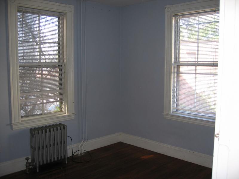 4 bed, 2 bath apartment for rent at 16 Dighton St Unit 1, Brighton — photo 1 of 19