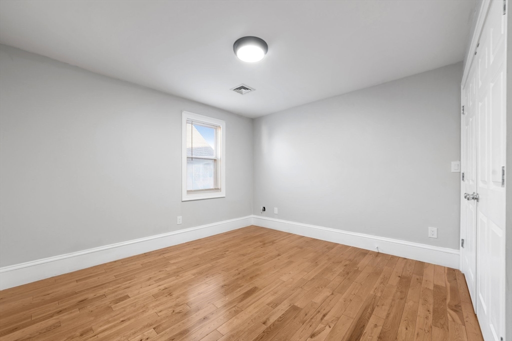 3 bed, 2 bath apartment for rent at 16 Downer Ct Unit B, Boston — photo 16 of 31