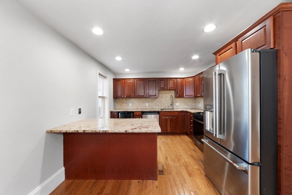 3 bed, 2 bath apartment for rent at 16 Downer Ct Unit B, Boston — photo 10 of 31