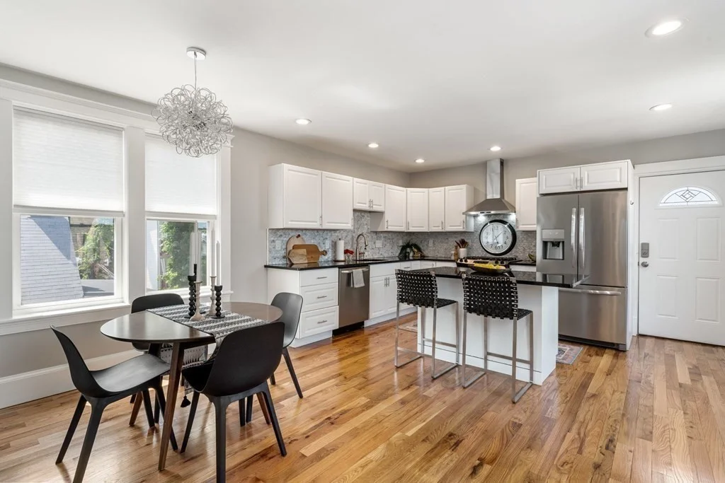 2 bed, 1 bath apartment for rent at 16 East Cottage Unit 3, Dorchester