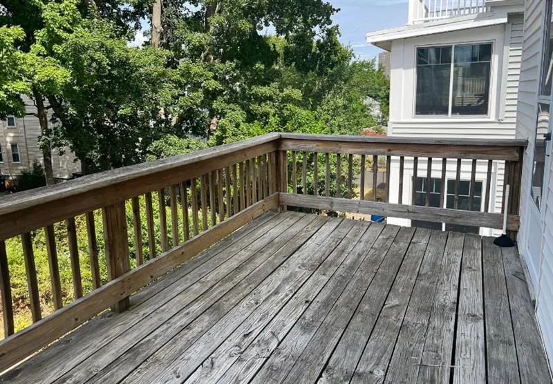 3 bed, 1 bath apartment for rent at 16 Edward Sullivan Rd Unit 2, Strawberry Hill — photo 18 of 20
