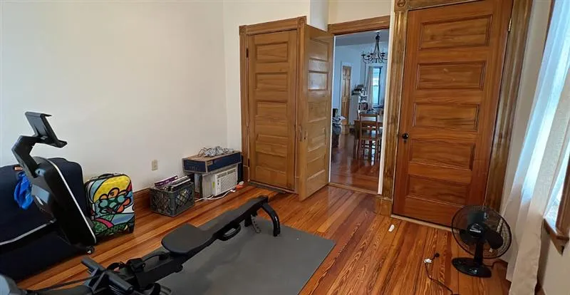 3 bed, 1 bath apartment for rent at 16 Edward Sullivan Rd Unit 2, Strawberry Hill — photo 9 of 20