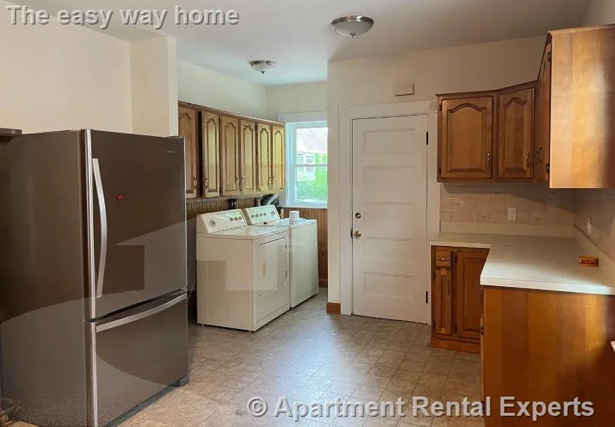 3 bed, 1 bath apartment for rent at 16 Edward T Sullivan Rd, West Cambridge — photo 6 of 20