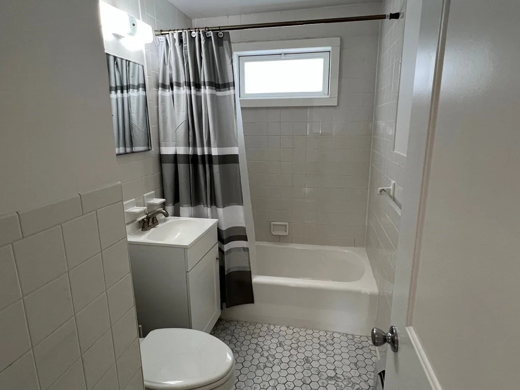 3 bed, 1 bath apartment for rent at 16 Eliot Rd Unit 16, Bedford — photo 12 of 32