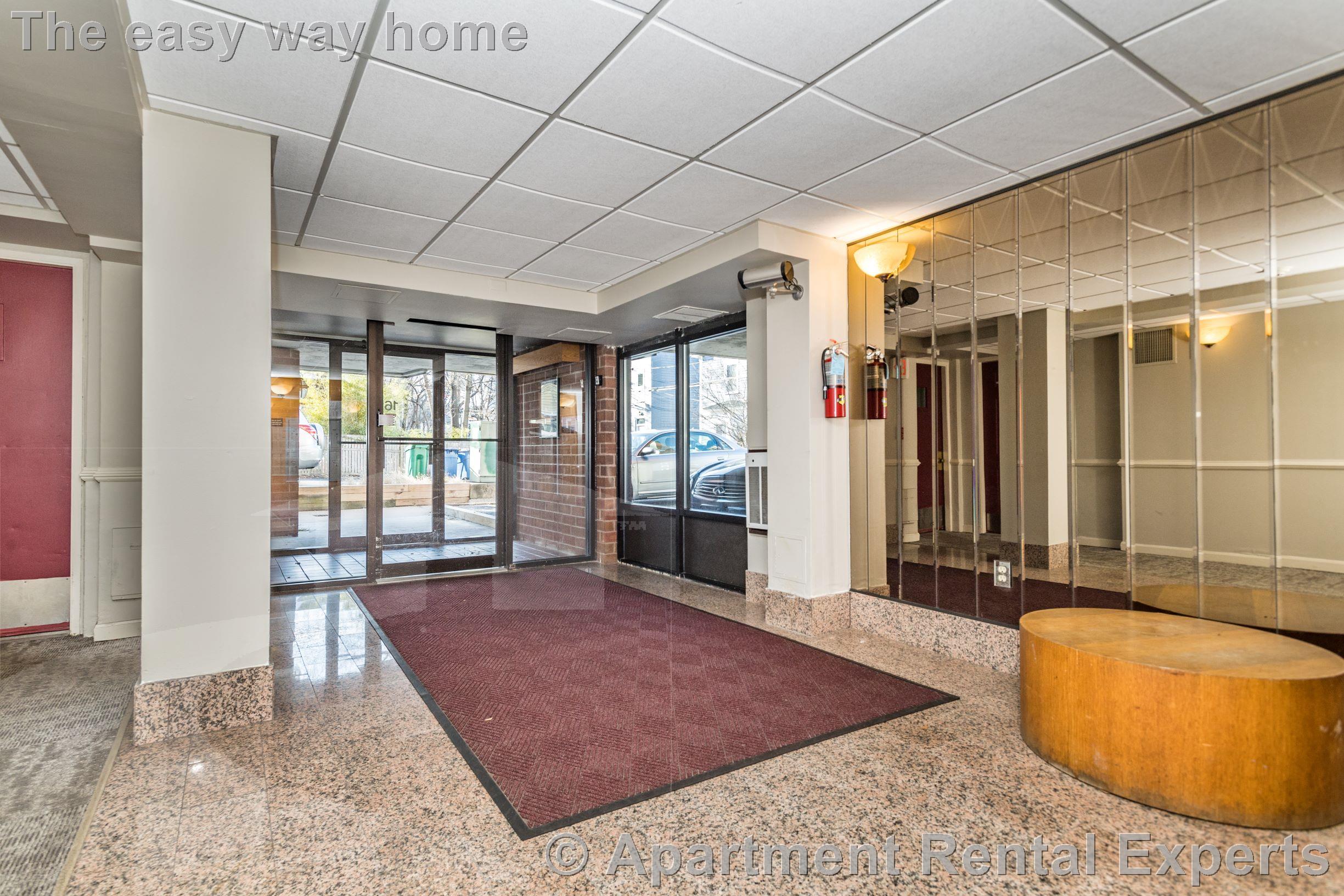 3 bed, 2 bath apartment for rent at 16 Elmer St Unit 301, Riverside — photo 12 of 12