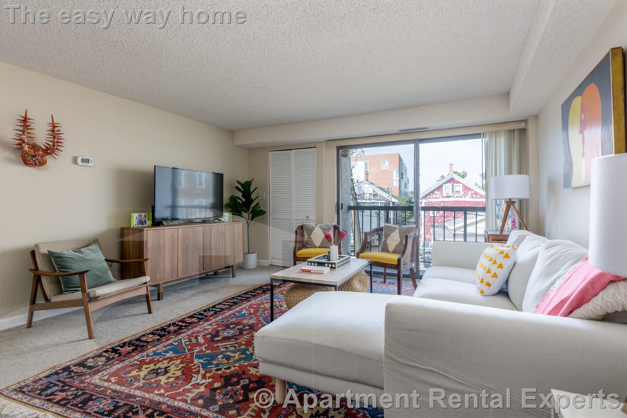 3 bed, 2 bath apartment for rent at 16 Elmer St Unit 301, Riverside