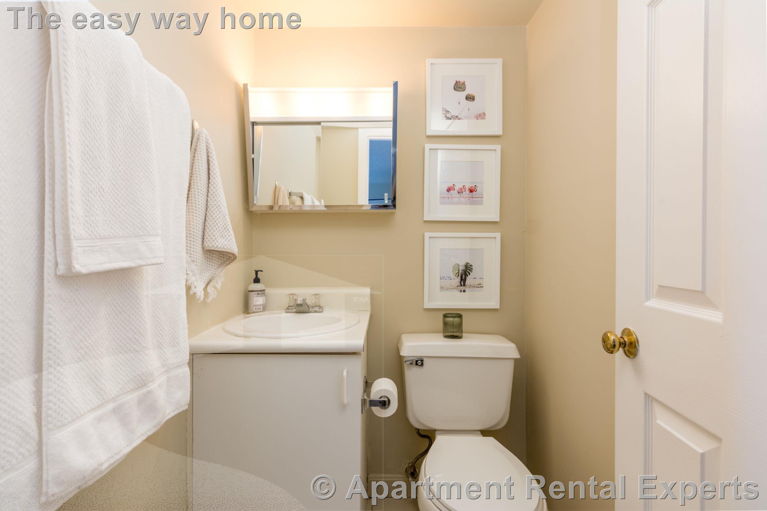 3 bed, 2 bath apartment for rent at 16 Elmer St Unit 301, Riverside — photo 7 of 12