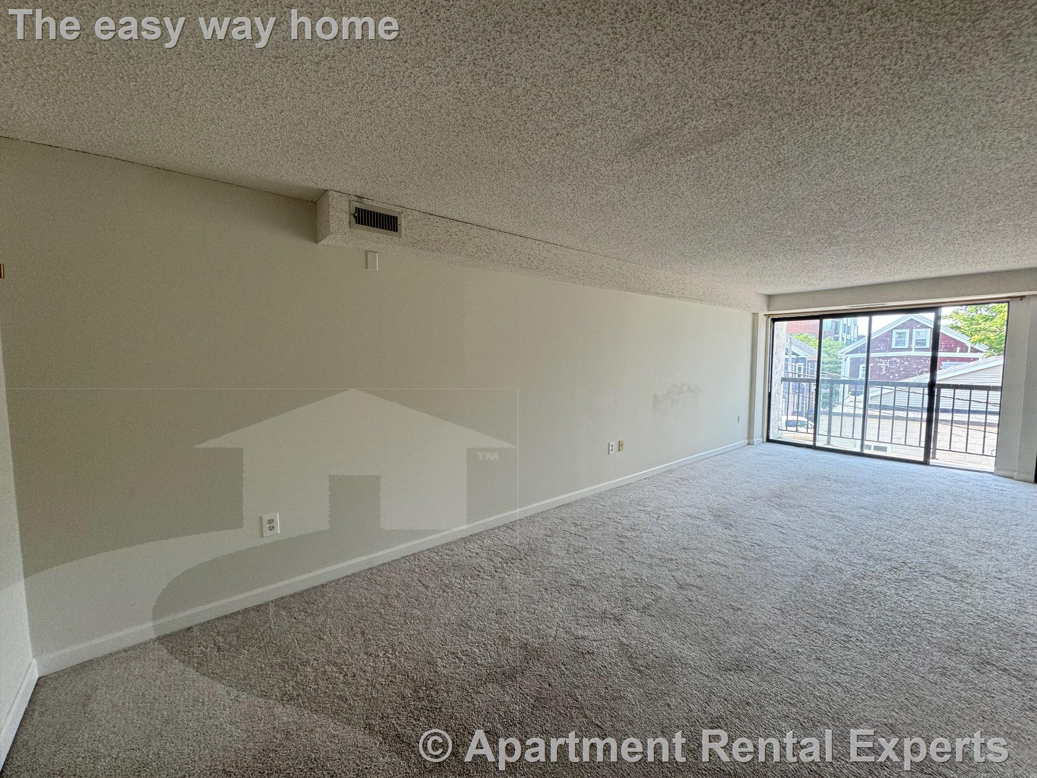 2 bed, 2 bath apartment for rent at 16 Elmer St Unit 303, Riverside — photo 3 of 12