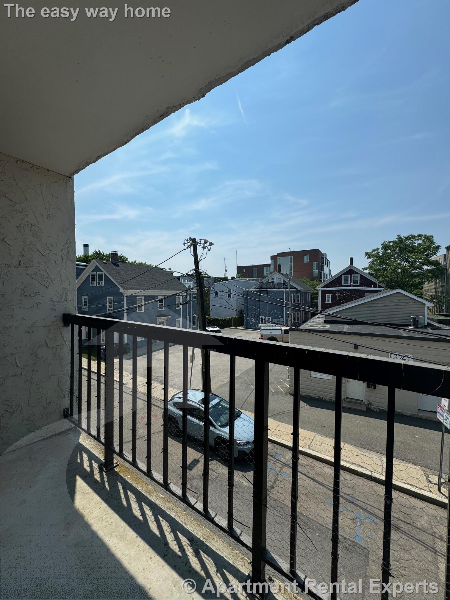 2 bed, 2 bath apartment for rent at 16 Elmer St Unit 303, Riverside — photo 6 of 12