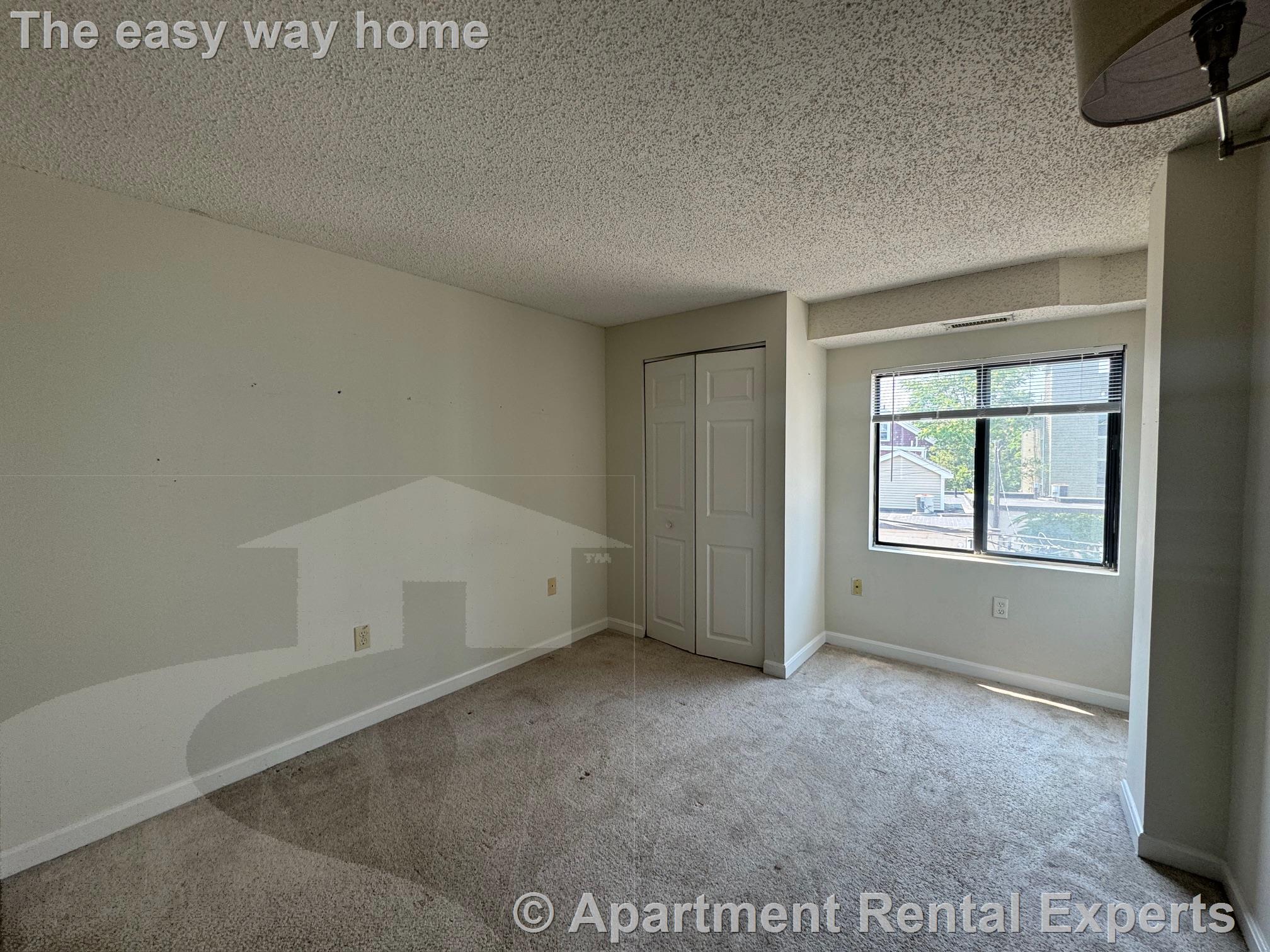 2 bed, 2 bath apartment for rent at 16 Elmer St Unit 303, Riverside — photo 10 of 12