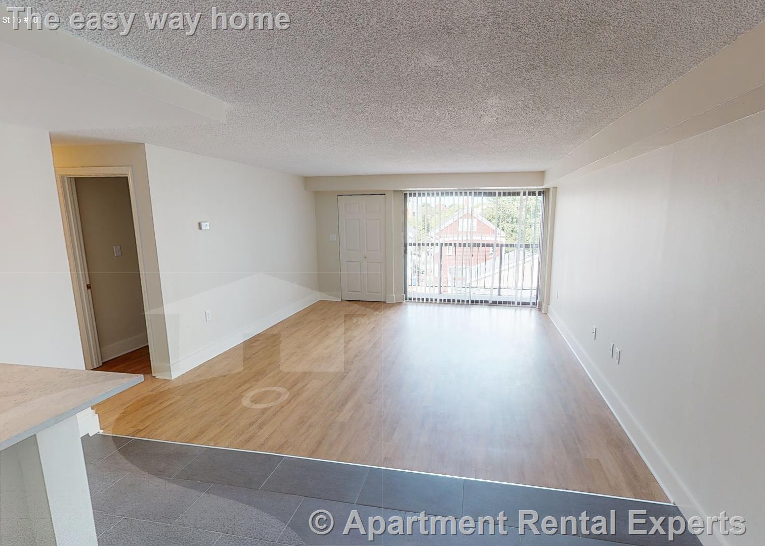 2 bed, 1 bath apartment for rent at 16 Elmer St Unit 402, Riverside — photo 5 of 13