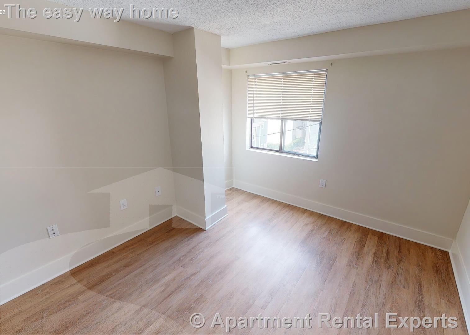 2 bed, 1 bath apartment for rent at 16 Elmer St Unit 402, Riverside — photo 8 of 13