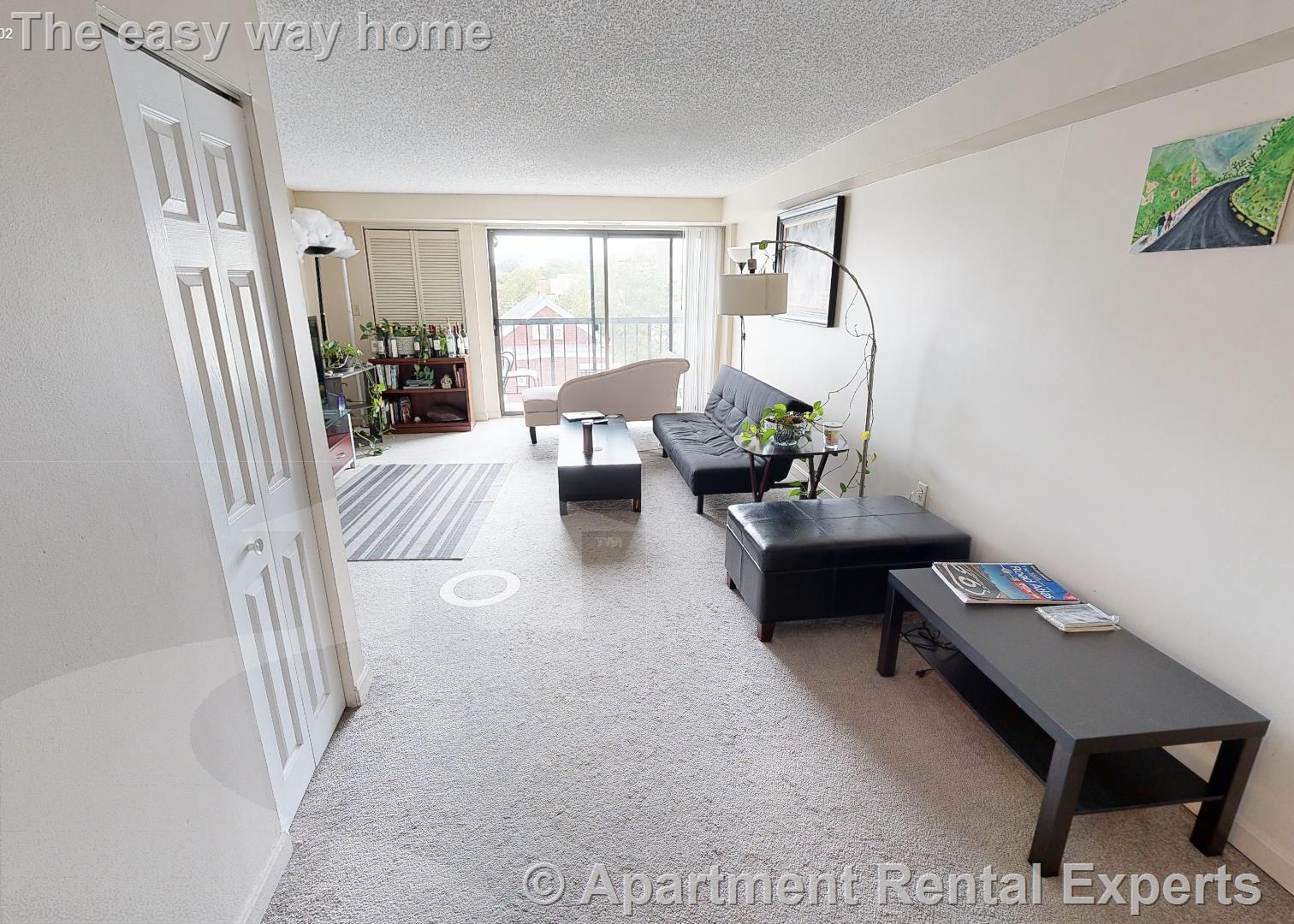 2 bed, 1 bath apartment for rent at 16 Elmer St Unit 502, Riverside — photo 2 of 10