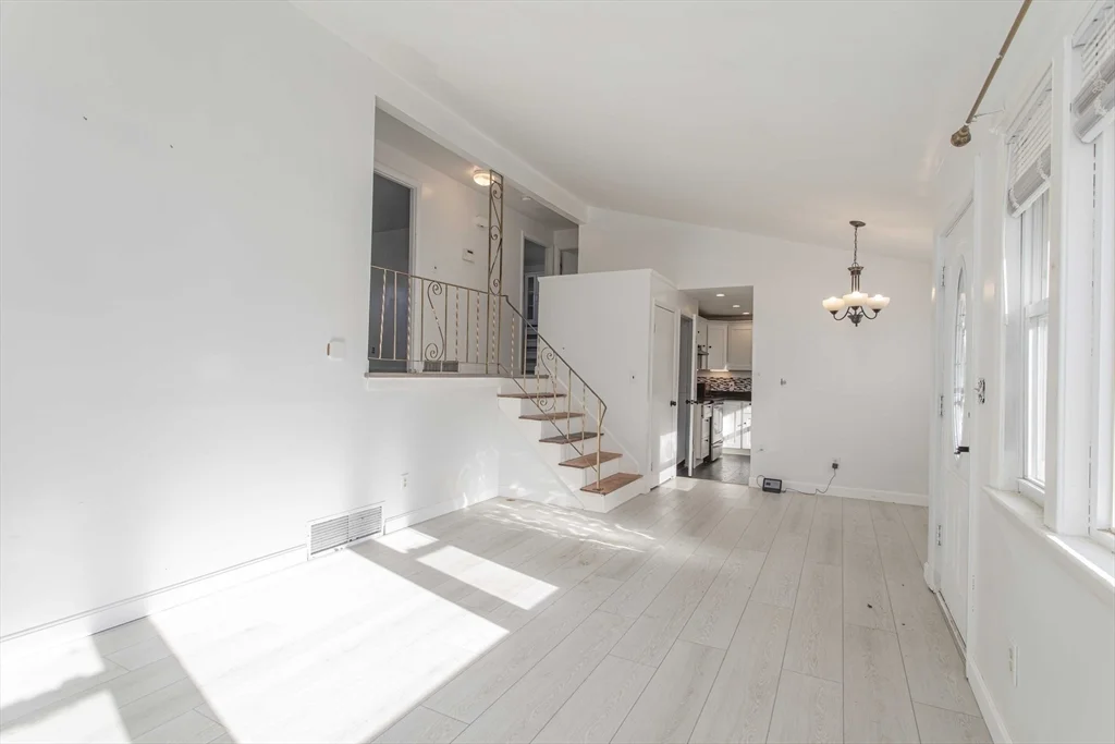 3 bed, 1 bath apartment for rent at 16 Falconer Ave, Brockton — photo 8 of 25