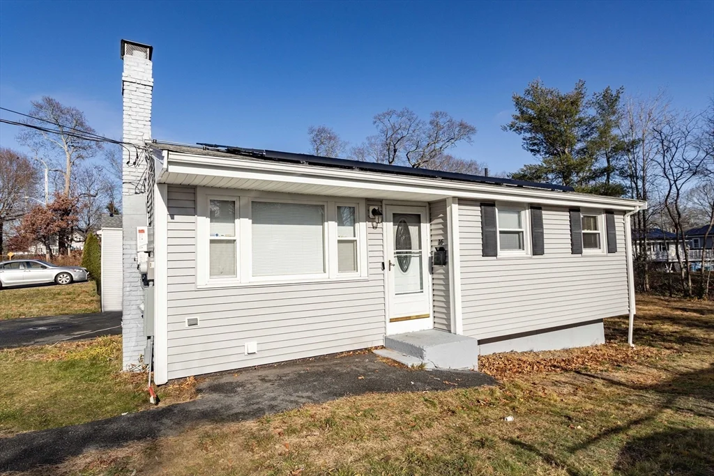 3 bed, 1 bath apartment for rent at 16 Falconer Ave, Brockton — photo 1 of 25