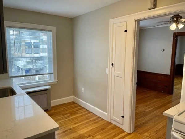 1 bed, 1 bath apartment for rent at 16 Farrell St Unit 1-Right, Quincy Center — photo 4 of 17
