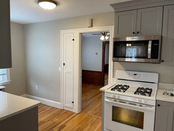 1 bed, 1 bath apartment for rent at 16 Farrell St Unit 1-Right, Quincy Center — photo 6 of 17