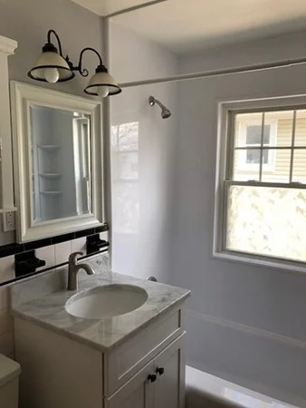 1 bed, 1 bath apartment for rent at 16 Farrell St Unit 2-Left, Quincy — photo 7 of 12