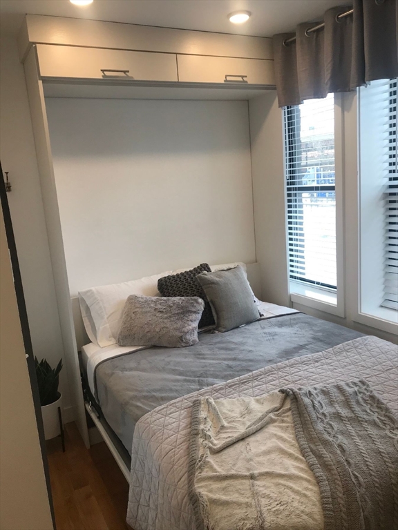 Studio bed, 1 bath apartment for rent at 16 Fifth St Unit 10, Chelsea — photo 3 of 10