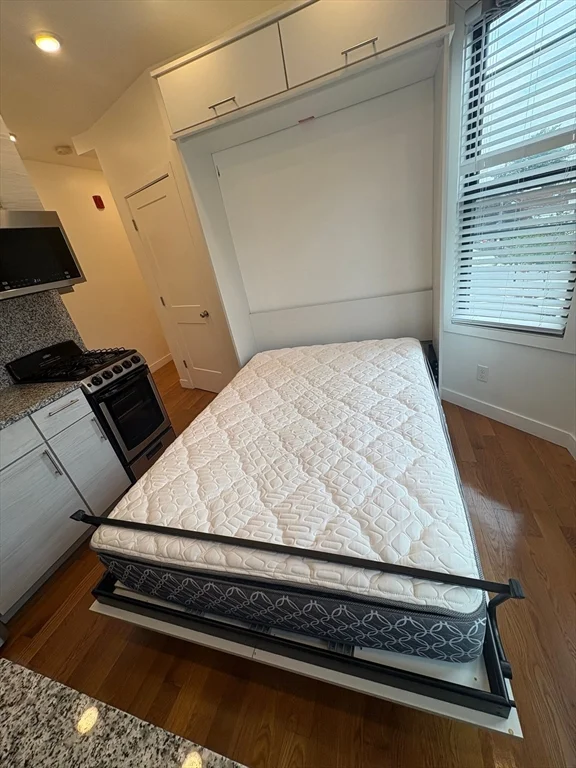 Studio bed, 1 bath apartment for rent at 16 Fifth St Unit 10, Chelsea — photo 6 of 12
