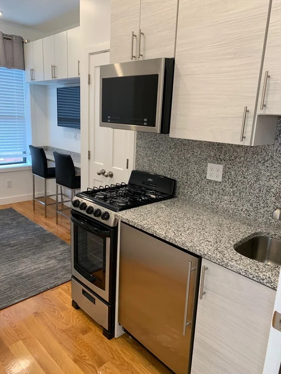 Studio bed, 1 bath apartment for rent at 16 Fifth St Unit 15, Chelsea — photo 1 of 14