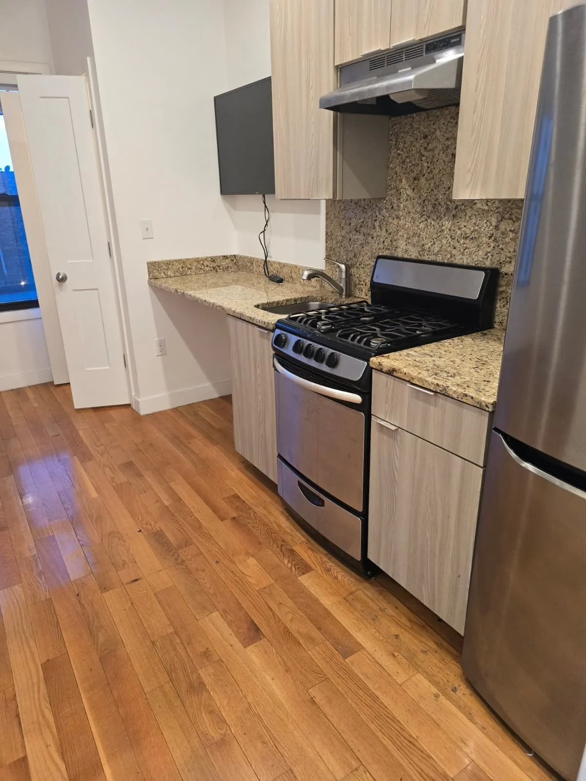 Studio bed, 1 bath apartment for rent at 16 Fifth St Unit 24, Chelsea