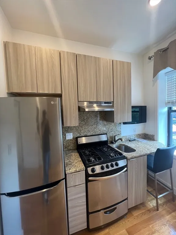 Studio bed, 1 bath apartment for rent at 16 Fifth St Unit 26, Chelsea