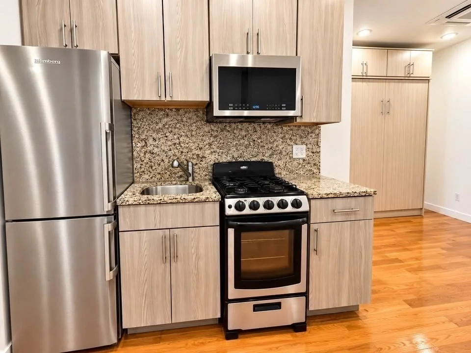 Studio bed, 1 bath apartment for rent at 16 Fifth St Unit 74, Chelsea — photo 6 of 13