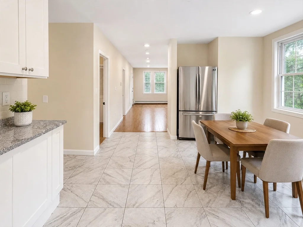 3 bed, 1 bath apartment for rent at 16 Fleming Ave Unit 16, Andover — photo 8 of 16