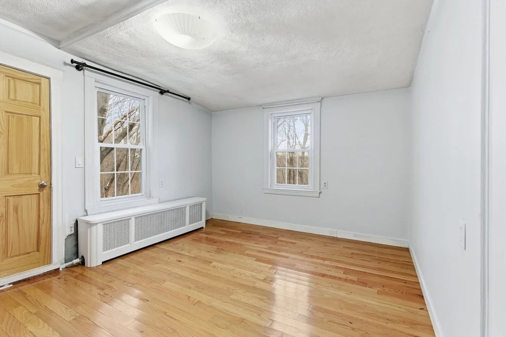 2 bed, 1 bath apartment for rent at 16 Floyd St Unit 1, Woburn — photo 11 of 20