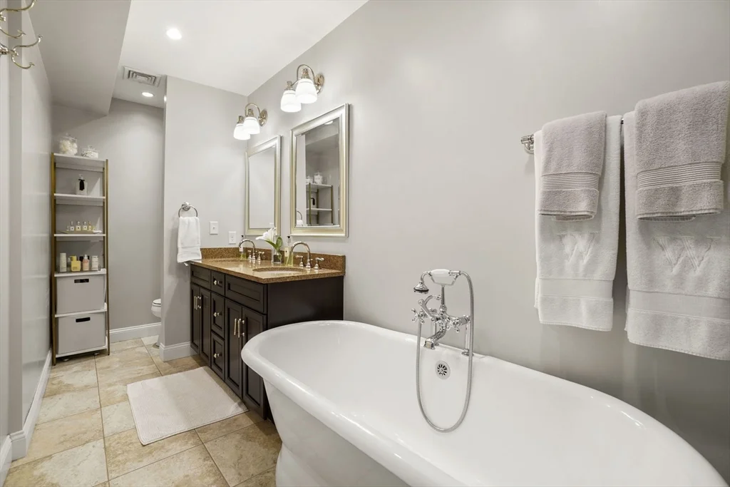 2 bed, 3 bath apartment for rent at 16 Follen St Unit 1, Back Bay — photo 15 of 21