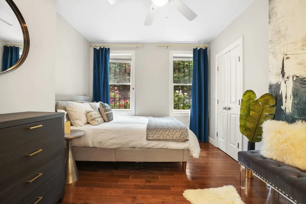 2 bed, 3 bath apartment for rent at 16 Follen St Unit 1, Back Bay — photo 19 of 21