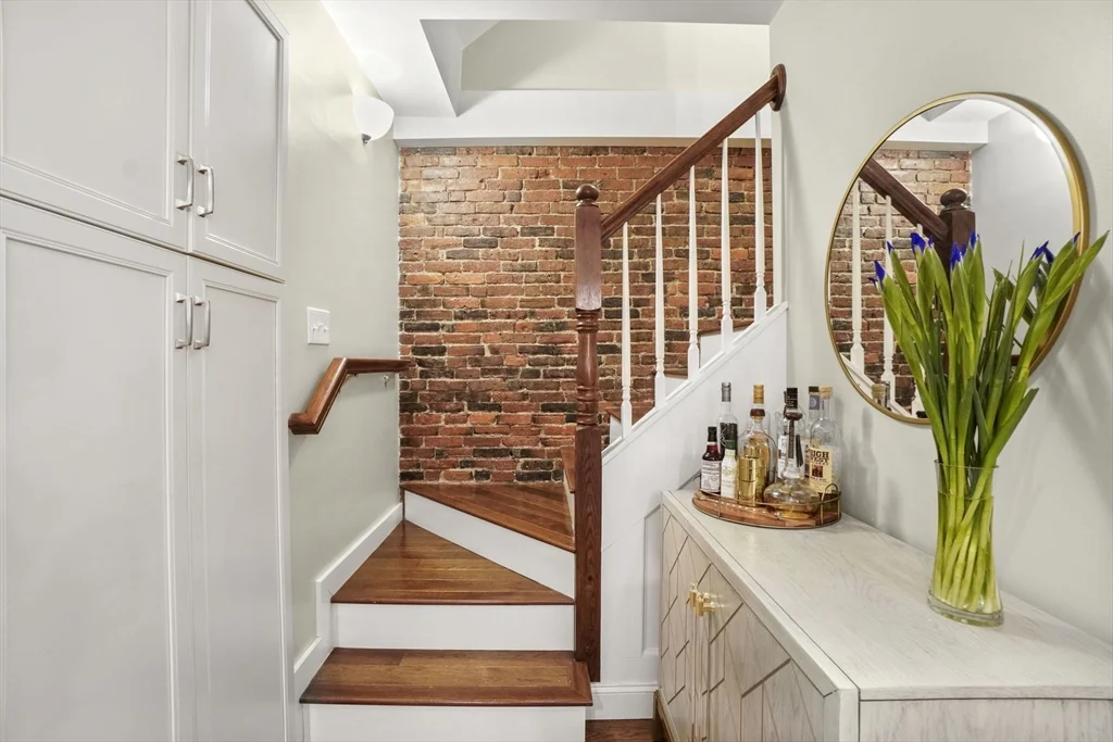 2 bed, 3 bath apartment for rent at 16 Follen St Unit 1, Back Bay — photo 8 of 21