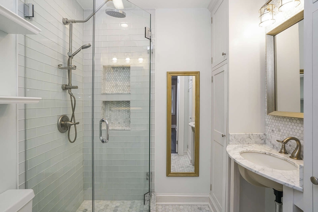 3 bed, 2 bath apartment for rent at 16 Follen St Unit 3, Back Bay — photo 18 of 23