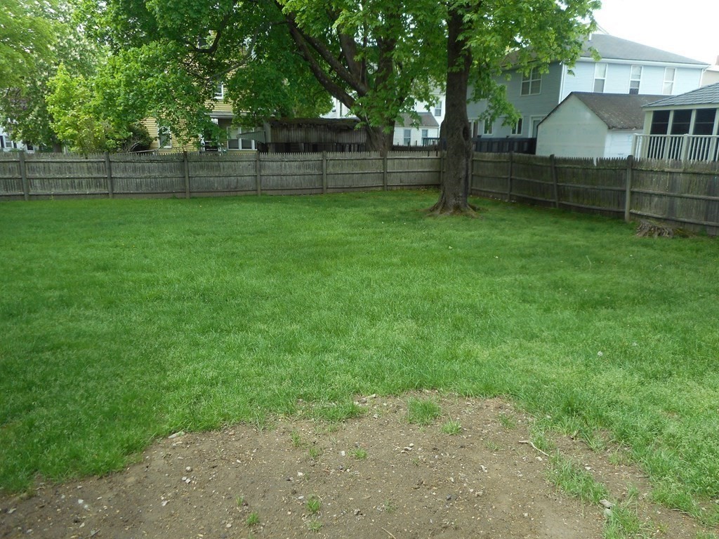 3 bed, 1 bath apartment for rent at 16 Forest St Unit 2, Middleboro — photo 8 of 8