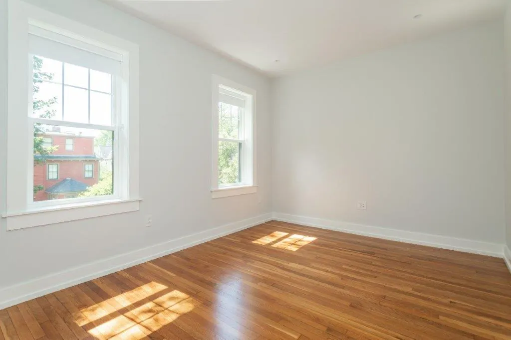 2 bed, 1 bath apartment for rent at 16 Forest St Unit 22, Baldwin — photo 6 of 10