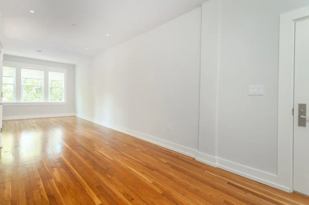 2 bed, 1 bath apartment for rent at 16 Forest St Unit 22, Baldwin — photo 7 of 10