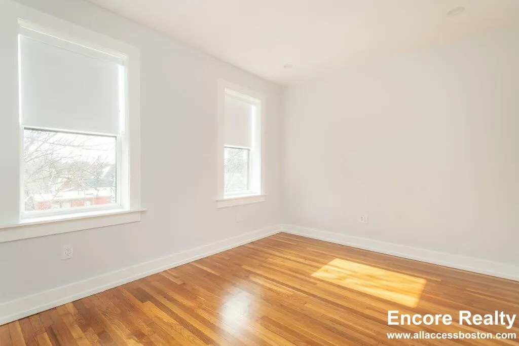 2 bed, 1 bath apartment for rent at 16 Forest St Unit 32, Baldwin — photo 2 of 11