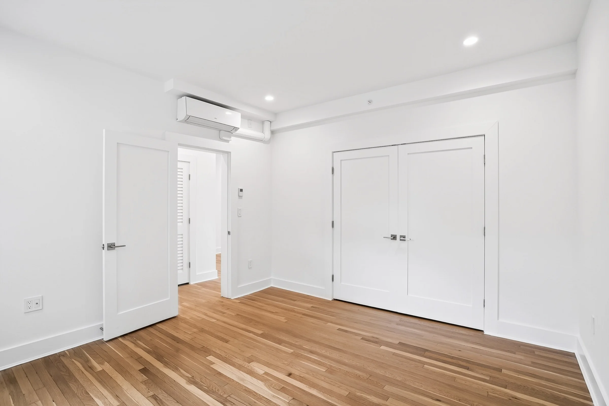 2 bed, 1 bath apartment for rent at 16 Forest St Unit 43, Baldwin — photo 10 of 12