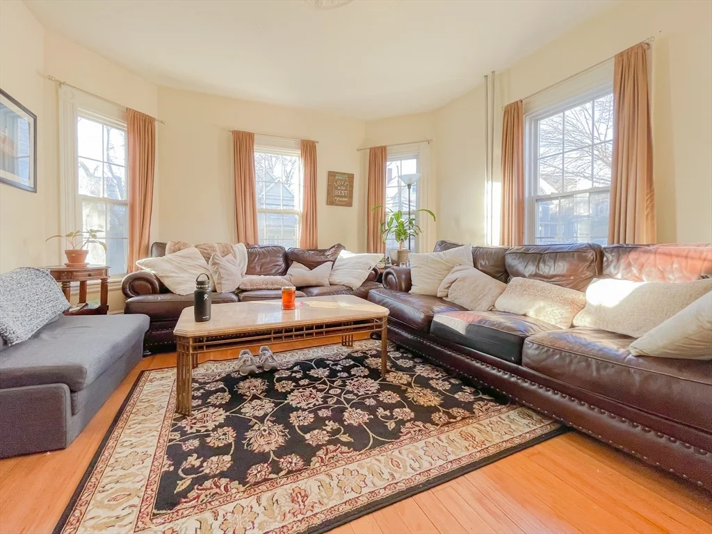 5 bed, 3 bath apartment for rent at 16 Foster St Unit 1, Brighton — photo 1 of 20