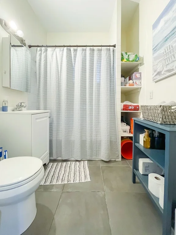 5 bed, 3 bath apartment for rent at 16 Foster St Unit 1, Brighton — photo 7 of 20